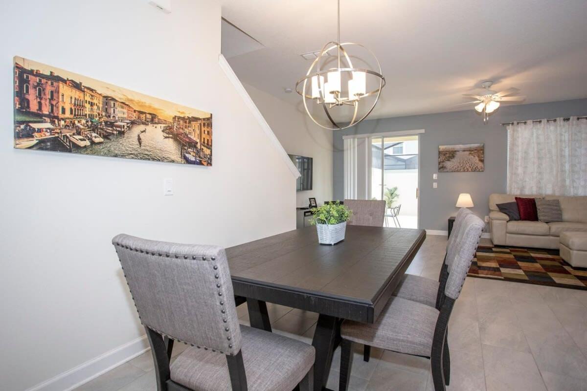 Stunning 5 Bd Home W/ Pool Close To Disney 4822 Kissimmee Eksteriør bilde