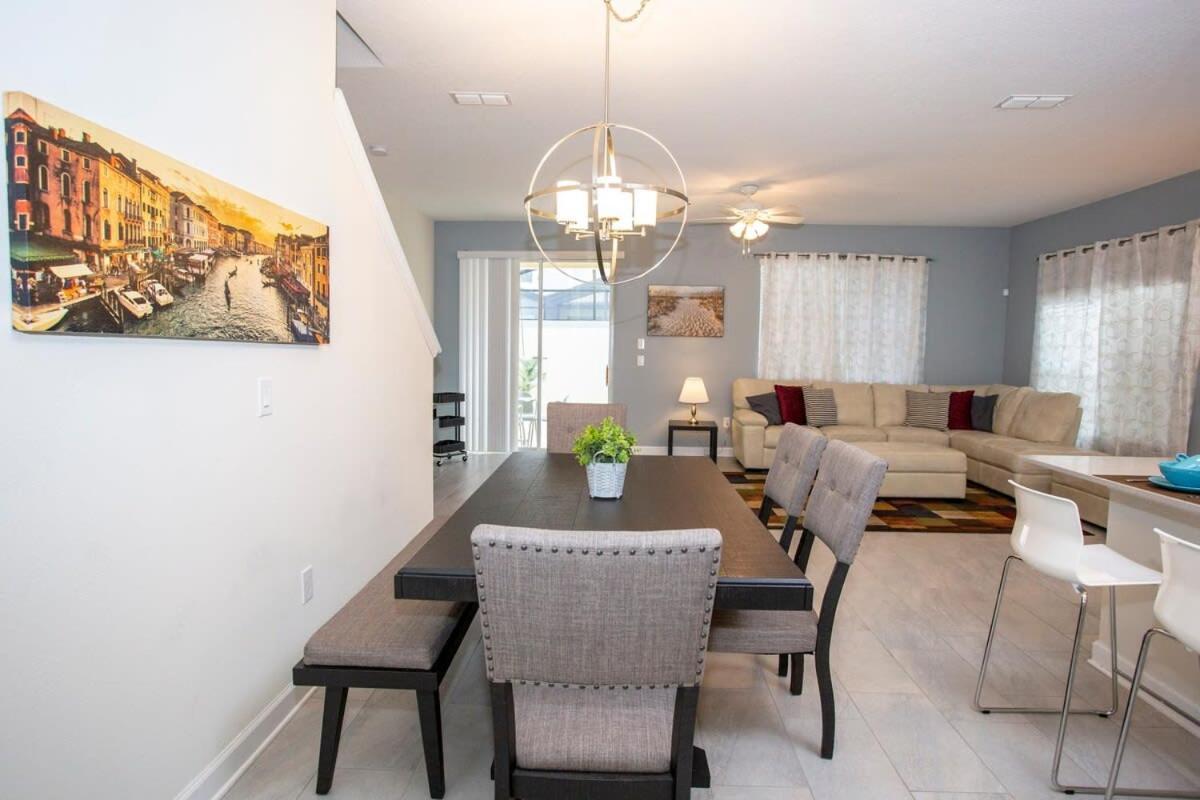 Stunning 5 Bd Home W/ Pool Close To Disney 4822 Kissimmee Eksteriør bilde